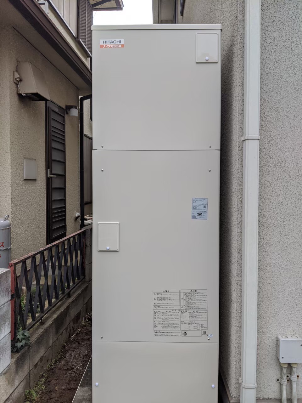 神奈川県横浜市中区柏葉エコキュート交換工事Y様
